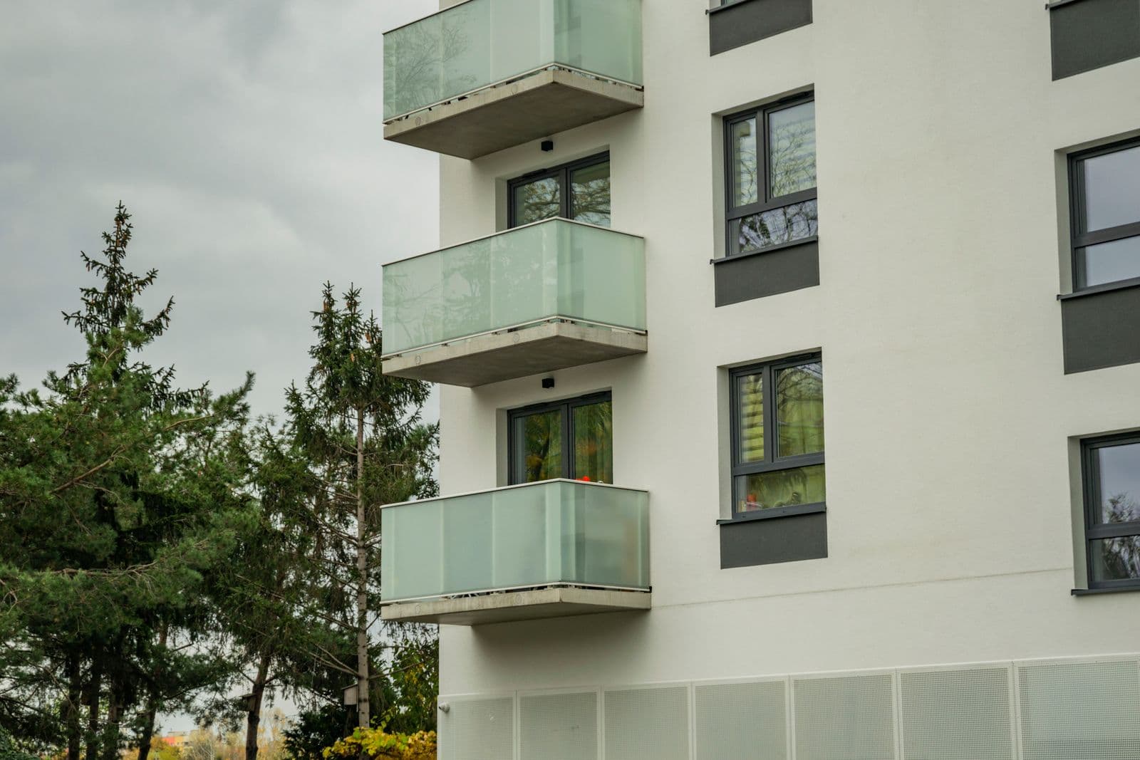 Daire Balkonu Cam Balkon Uygulaması kapak görseli